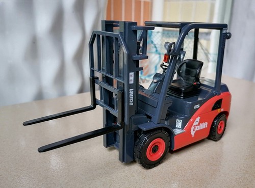 Scale tailift 25 forklift - 1/20,